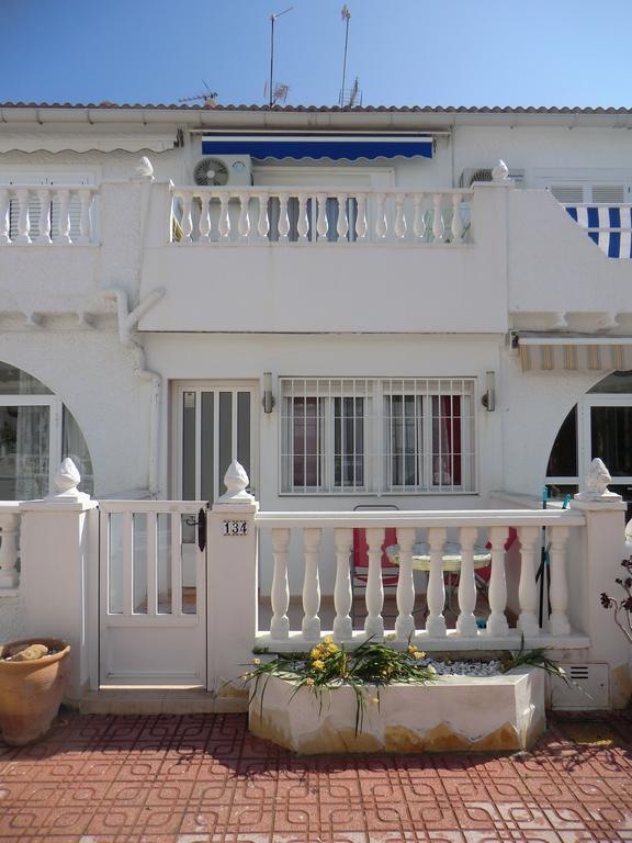Casas Holiday - Playa La Mata 1 Торевиеха Екстериор снимка